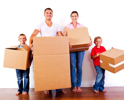 Local moving service helping with a family relocation