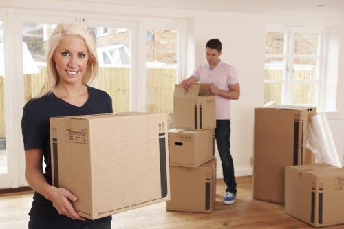 Man With Van Totteridge local moving service with careful loading