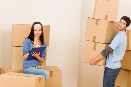 Commercial and residential man and van removals in Totteridge